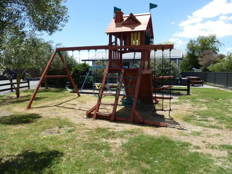 On St Andrews * Havelock North